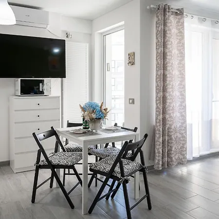 Rialto In Nord10 - Pool 'n' Playground Apartment