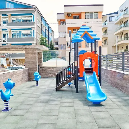 Rialto In Nord10 - Pool 'n' Playground Mamaia