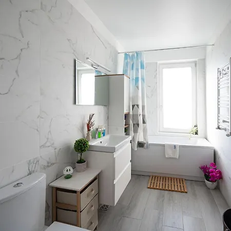 Apartment Rialto In Nord10 - Pool 'n' Playground